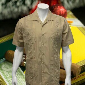 Chispa Khaki Tan Full Embroidered Short Sleeve Guayabera Cuban Cigar Shirt M NWT